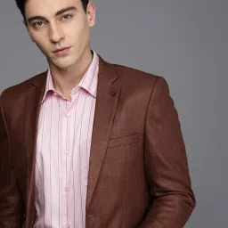 Men Solid Single Breasted Formal Blazer-picture-10