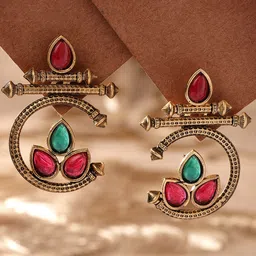 KARATCART Gold Plated Kundan Drop Earrings-24