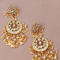 OOMPH Kundan Floral Chandbalis-17