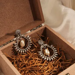 EL REGALO Artificial Beads Drop Earrings-image-57
