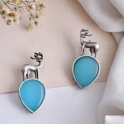 DASTOOR Silver-Plated Animal Shaped Drop Earrings-5
