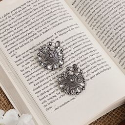 VENI Silver-Toned Oxidised White Stone Contemporary Studs Earrings-picture-43