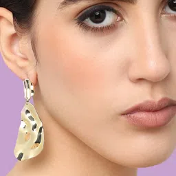 SOHI Gold-Plated Contemporary Drop Earrings-17