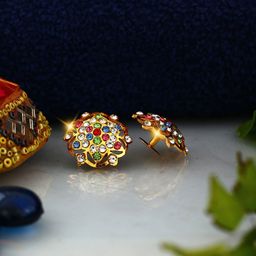 Vighnaharta Gold-Plated Floral Studs Earrings-90