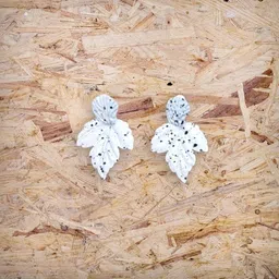 AVANT-GARDE PARIS Leaf Shaped Stud Earrings-image-19