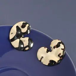 SOHI Gold-Plated Contemporary Studs Earrings-image-19
