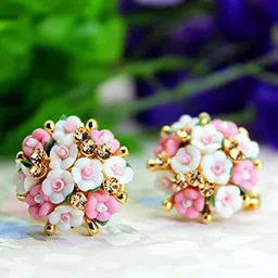 DressBerry Gold-Plated Floral Shaped Studs Earrings-45