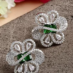 KARATCART Contemporary Studs Earrings-30