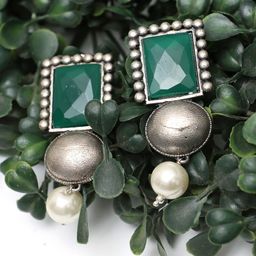 Ozanoo Silver-Plated Square Shaped Drop Earrings image 2
