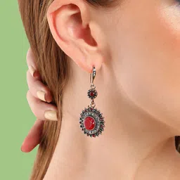 SOHI Gold-Plated Contemporary Drop Earrings-28