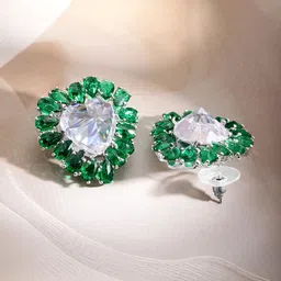 Rubans Heart Shaped Studs Earrings image 2