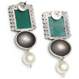 Ozanoo Silver-Plated Square Shaped Drop Earrings image 4