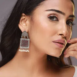 Jazz and Sizzle Silver-Plated Square Shaped Drop Earrings image 5
