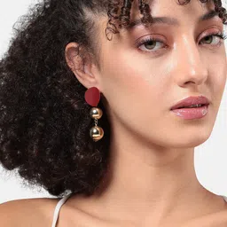 SOHI Artificial Beads Gold-Plated Drop Earrings image 2