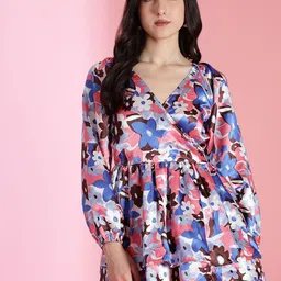 Stylecast X Kotty Floral Printed V-Neck Satin Mini Wrap Dress-image-43