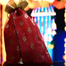 Kuber Industries Maroon 6-Pieces Printed Potli Organisers-image-67