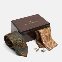 Blackberrys Printed Tie With Pocket Square & Cufflinks-16