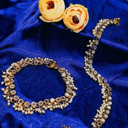 FEMMIBELLA Gold-Plated Mirror & Pearl Beaded Anklets-7