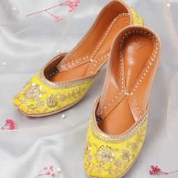 Mojaris For Women-image-46