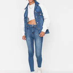 Trendyol Women Blue Skinny Fit Light Fade Jeans-picture-1
