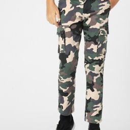Jack & Jones Junior Boys Black & Cream Camouflage Printed Slim Fit Cargos Trousers-image-96