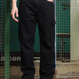 HERE&NOW Black Men Mid-Rise Loose Relaxed Fit Bleached Cargo Cotton Jeans-image-54