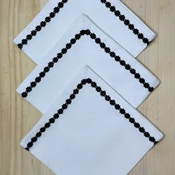 FOVEROS 3 Pcs White Embroidered Cotton Table Napkins-21