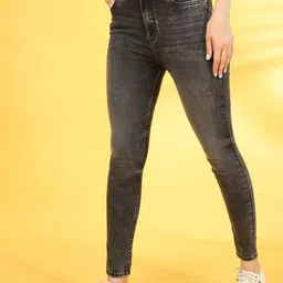 Freehand by The Indian Garage Co Women Slim Fit Heavy Fade Stretchable Cotton Jeans-image-28