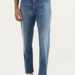 United Colors of Benetton Men Slim Fit Mid-Rise Light Fade Jeans-picture-32