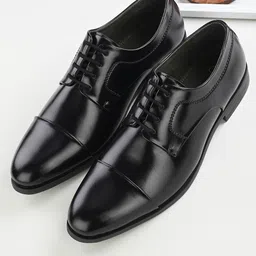 House of Pataudi Men Round Toe Formal Derbys-image-17
