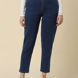Allen Solly Woman Clean Look Mid-Rise Stretchable Jeans-picture-36