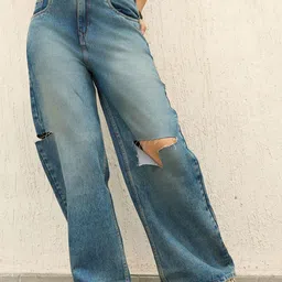 Hubberholme Women Wide Leg High-Rise Slash Knee Light Fade Jeans-image-52