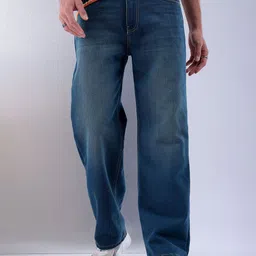The Indian Garage Co Men Relaxed Fit Low Distress Light Fade Jeans-picture-27