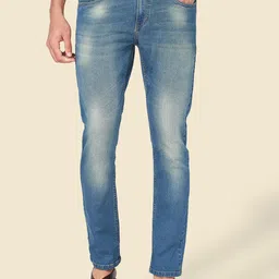 YU by Pantaloons Men Clean Look Heavy Fade Cotton Jeans-picture-3
