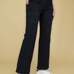 Life With Pockets Women Wide Leg Mid-Rise Clean Look Stretchable Cargo Jeans-image-26