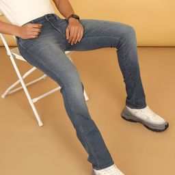 Wrangler Men Skanders Slim Fit Low Rise Light Fade Clean Look Stretchable Jeans-image-86