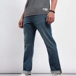 Lee Men Rodeo Light Fade Mid Rise Clean Look Stretchable Jeans-image-70