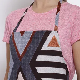Arrabi Pack of 2 Multi Printed Aprons image 3