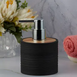 Kookee Black Abstract Textured Soap Dispenser image 2