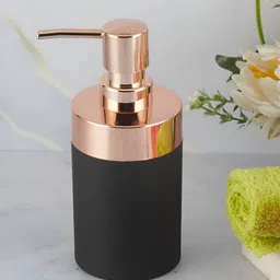 Kookee Black Cylindrical Soap Dispenser image 3