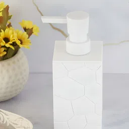 Kookee White Abstract Plastic Soap Dispenser image 3
