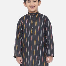 Vastraa Fusion Unisex Kids Black & Yellow Ethnic Motifs Printed Ikkat Cotton Kurta-30