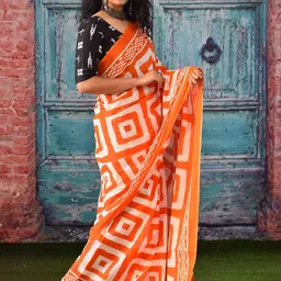 TROPWEAR Geometric Mulmul Cotton Block Print Saree image 2