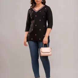 FASHION DEPTH Floral Printed V-neck Embroidered Longline Top-image-33