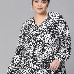 Oxolloxo Plus Size Animal Printed V-Neck Long Sleeves Gathered Regular Top-13