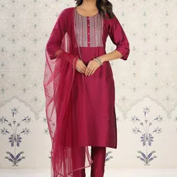 Ode by House of Pataudi Ethnic Motifs Yoke Design Straight Kurta With Trousers & Dupatta-58