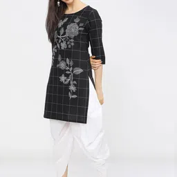 Vishudh Black & White Printed Tunic image 2