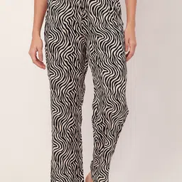 Moomaya Women Abstract Printed Mid-Rise Lounge Pant-image-24
