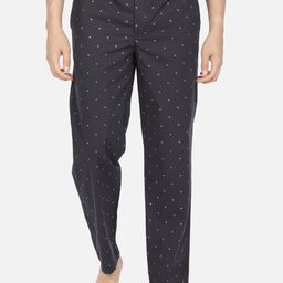 IVOC Men Black & White Printed Pure Cotton Slim-Fit Lounge Pants-image-102