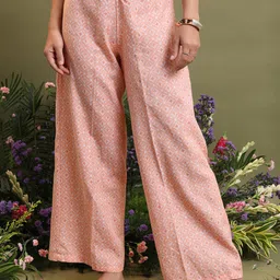 Vishudh Printed Crop Top With Printed Pants image 4